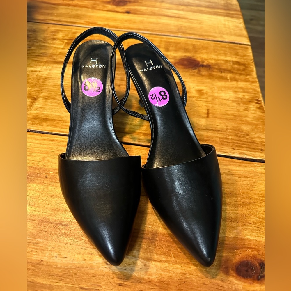 Womens black kitten heels